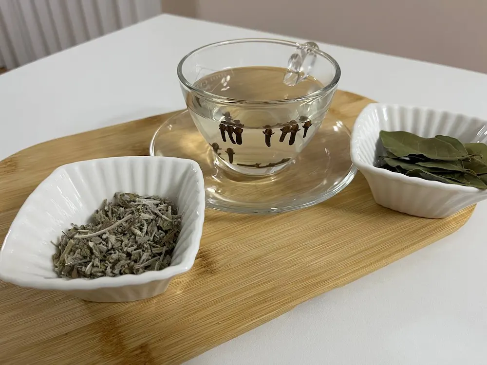 Čaj od lovora i kadulje