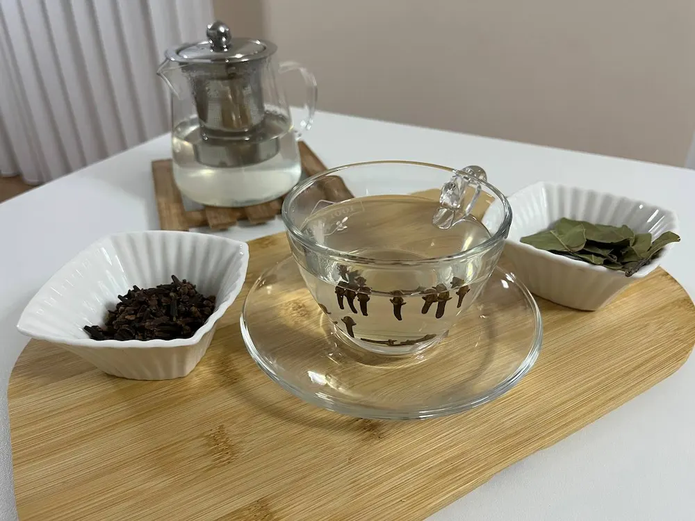 Čaj od lovora i klinčića